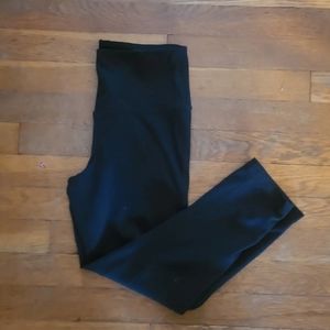Zella Cropped Black Leggings Small